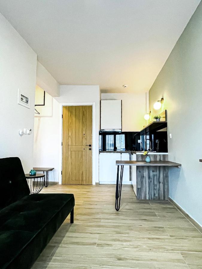 Athonite All Seasons Luxury Suites Иерисос Екстериор снимка