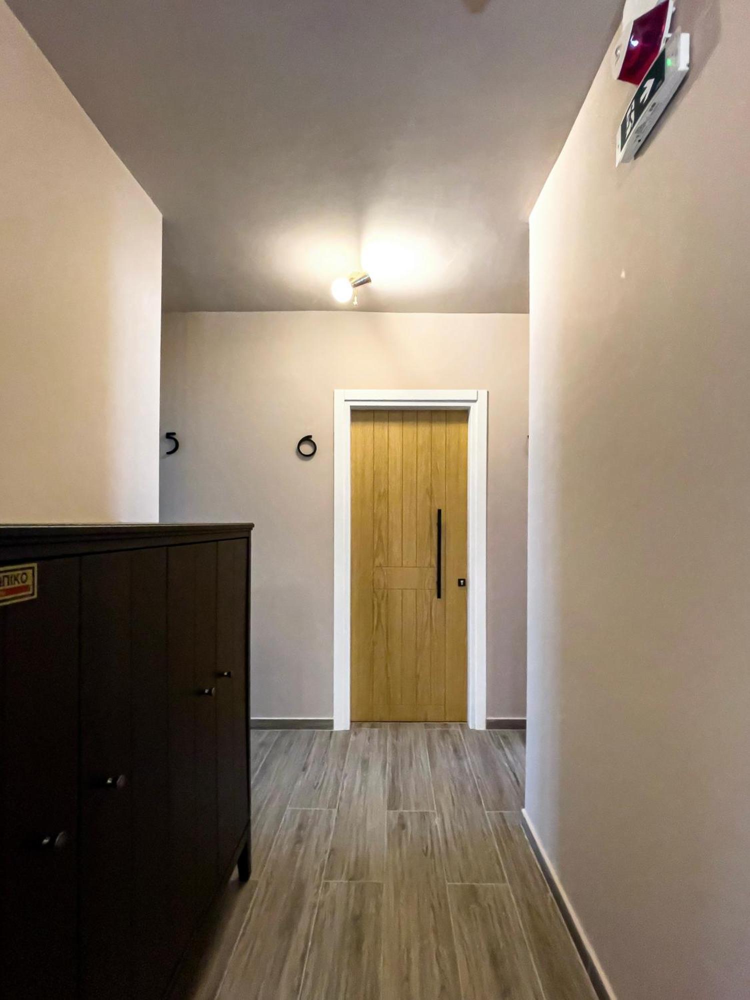 Athonite All Seasons Luxury Suites Иерисос Екстериор снимка